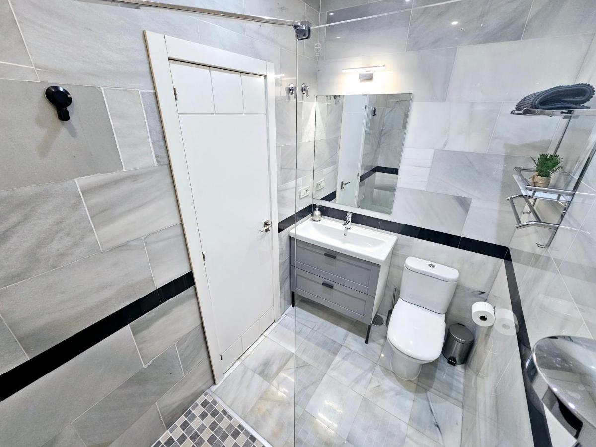 Charlot Center Apartment II Alicante Exterior foto